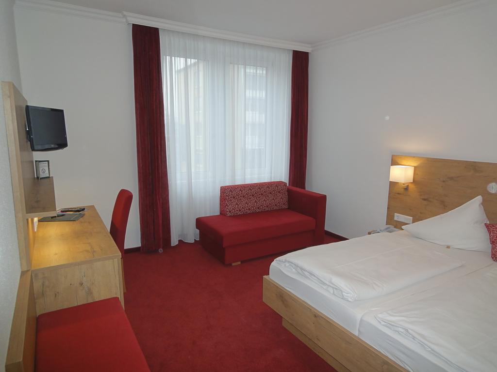 Hotel Krone Rielasingen-Worblingen Room photo