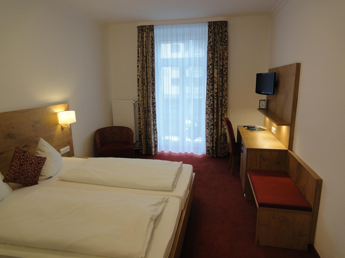 Hotel Krone Rielasingen-Worblingen Exterior photo
