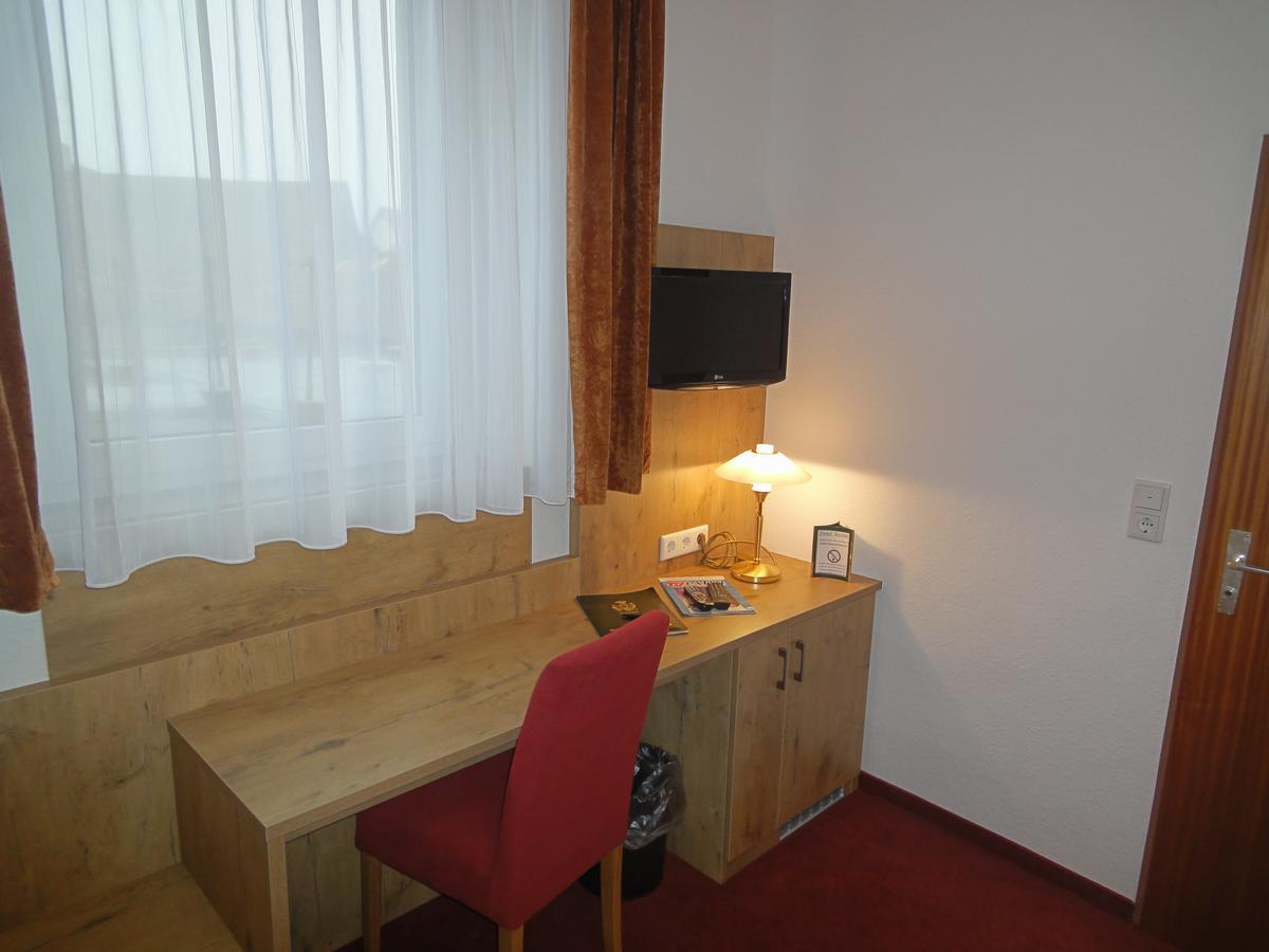 Hotel Krone Rielasingen-Worblingen Exterior photo