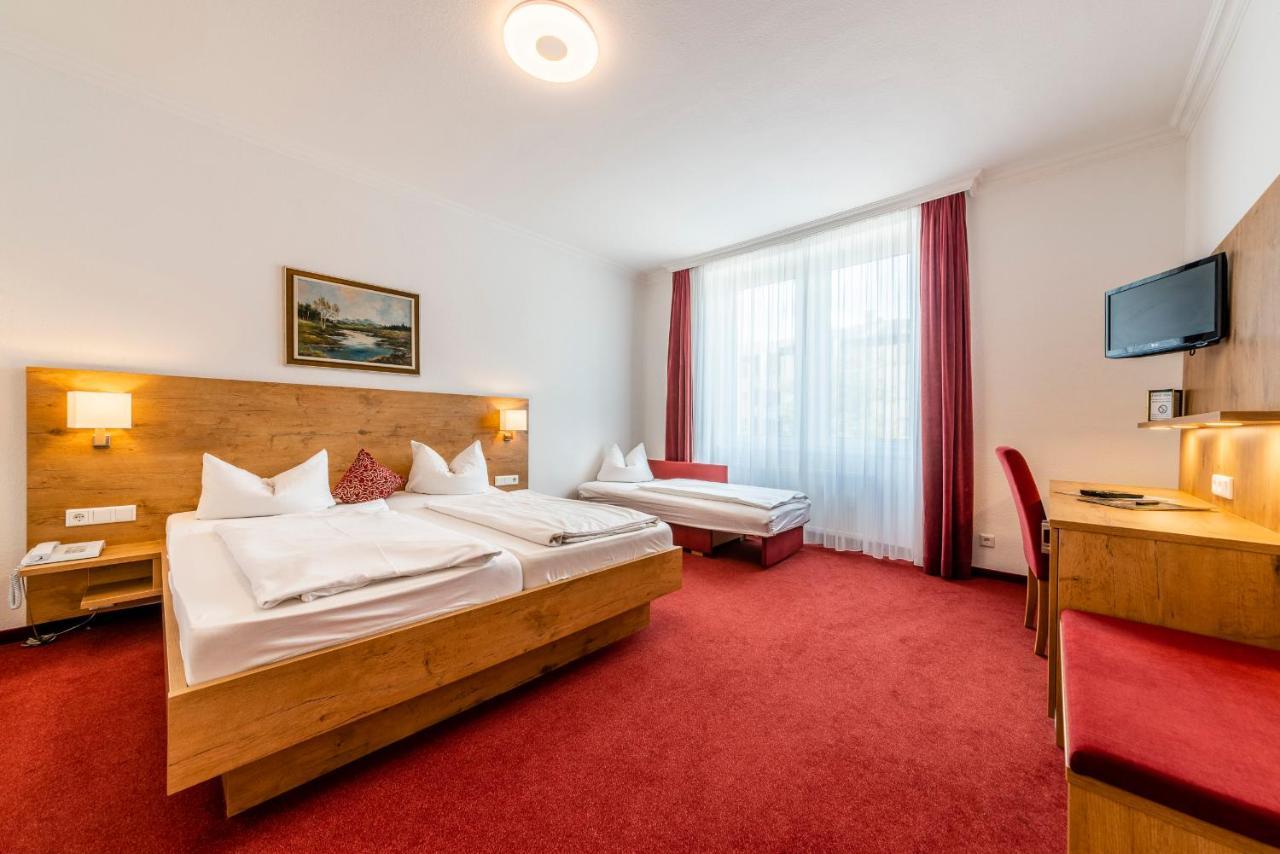Hotel Krone Rielasingen-Worblingen Exterior photo