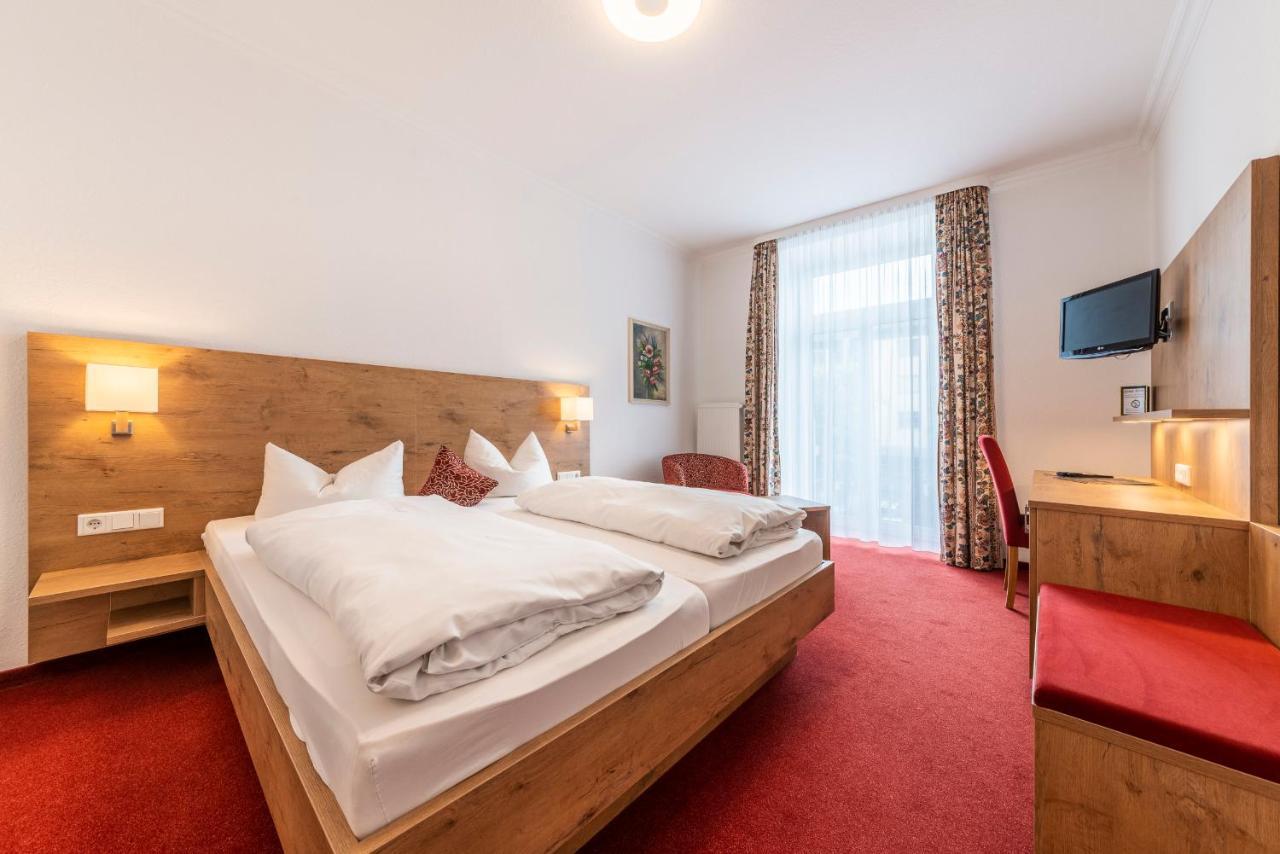 Hotel Krone Rielasingen-Worblingen Exterior photo