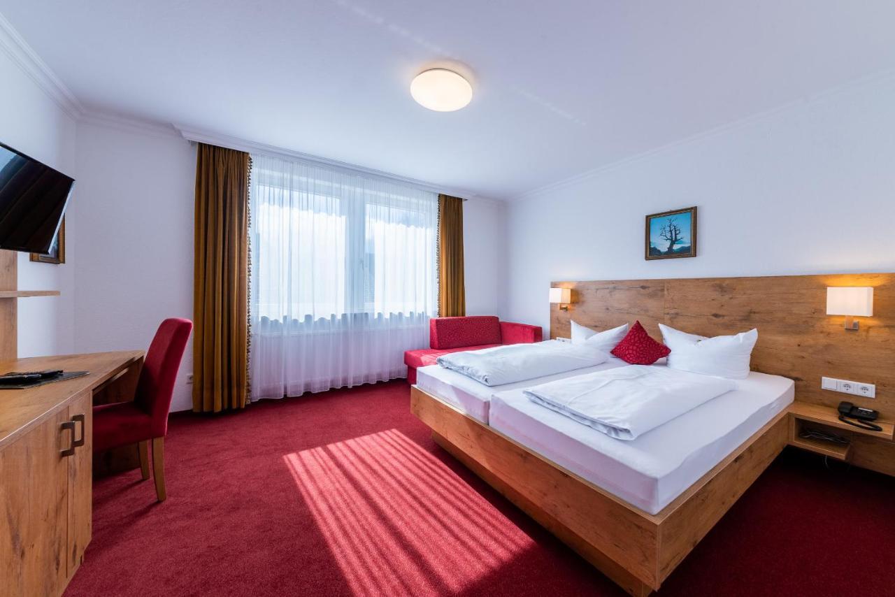Hotel Krone Rielasingen-Worblingen Exterior photo